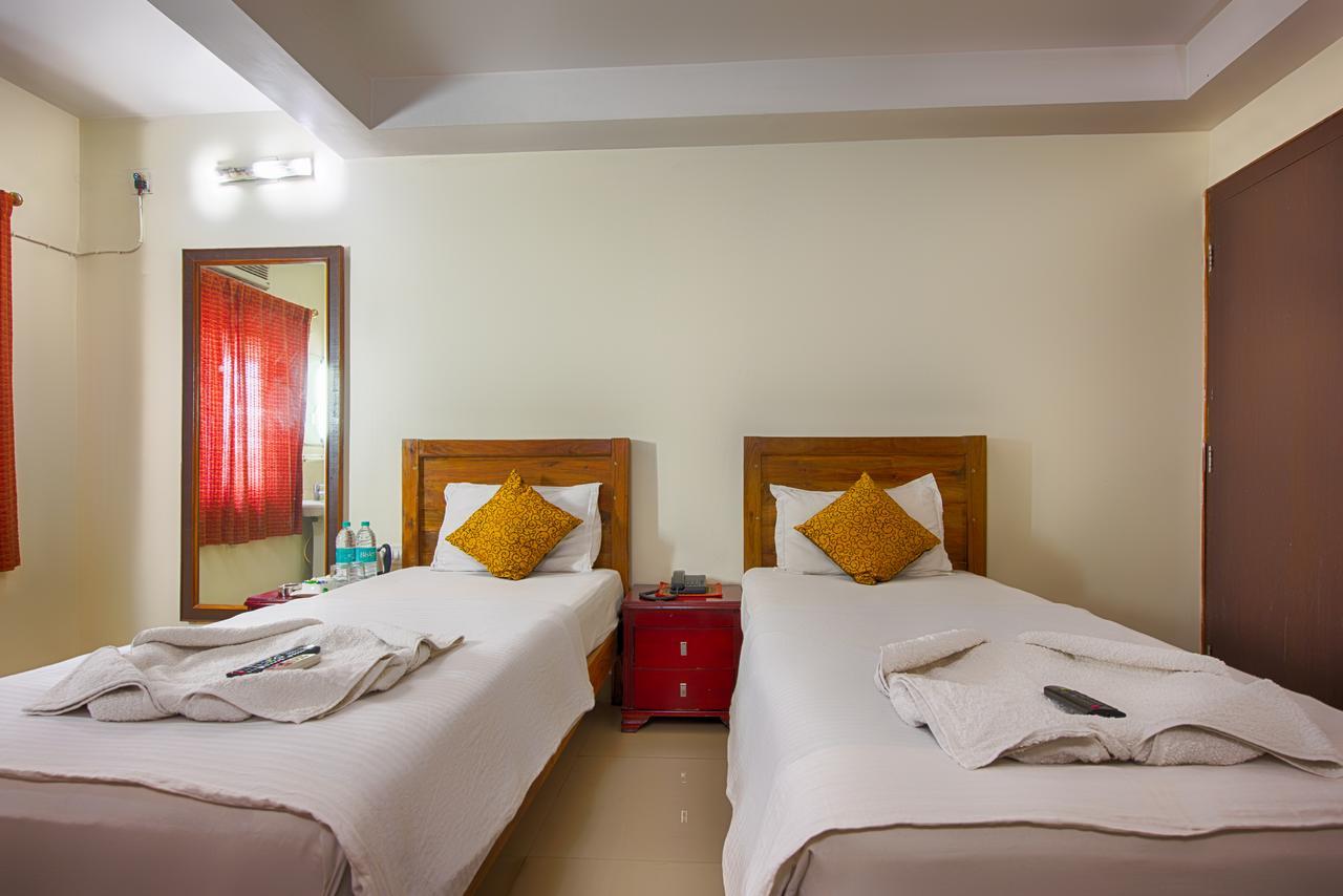 Hotel Seetal Cuttack Exterior photo