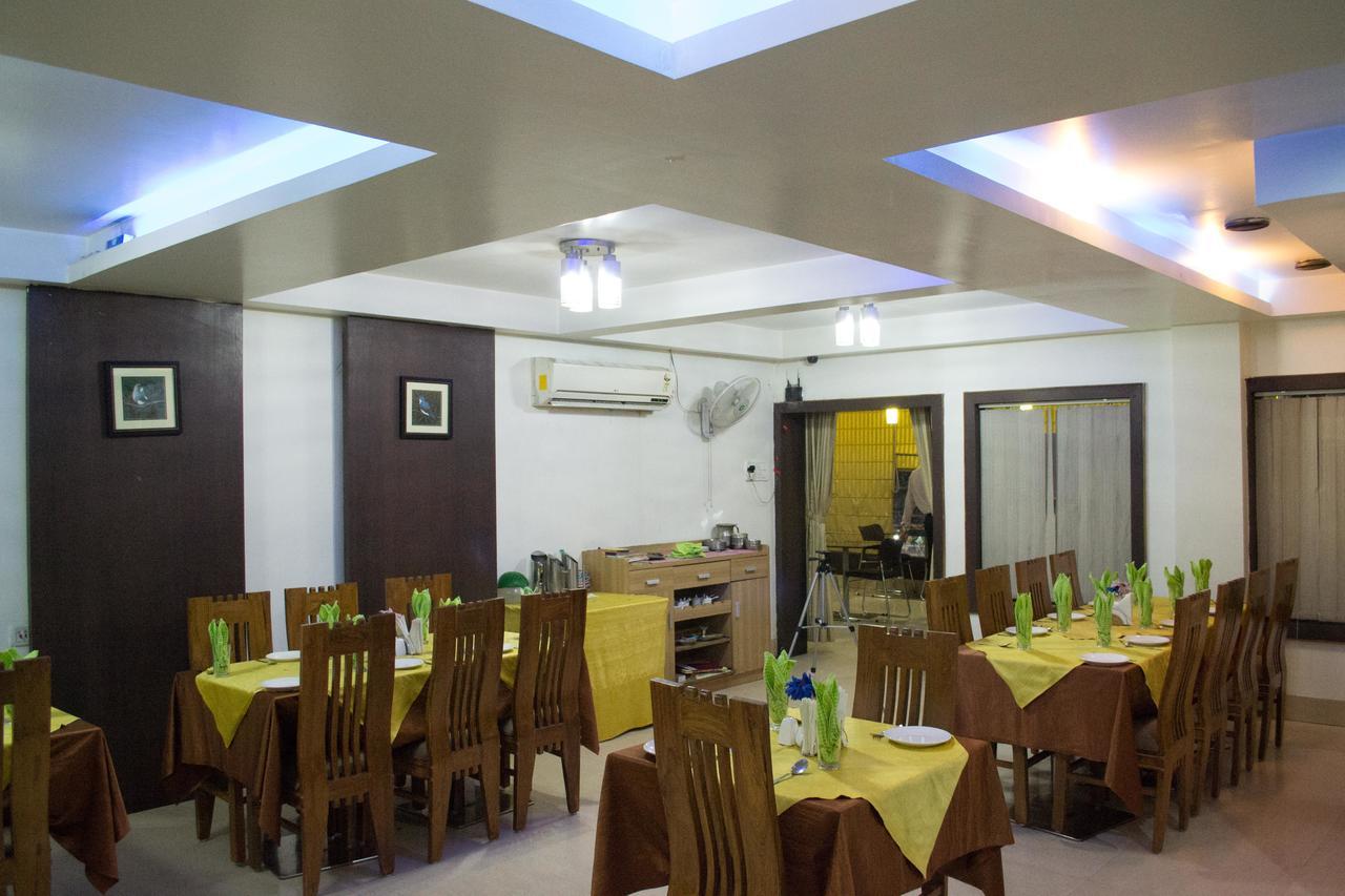 Hotel Seetal Cuttack Exterior photo